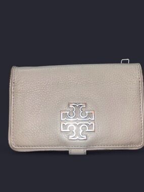 Tory Burch Neutral Leather Logo Wallet